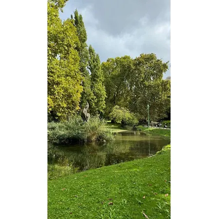 Cozy Hideaway In A Quiet Passage Apartmán Paříž